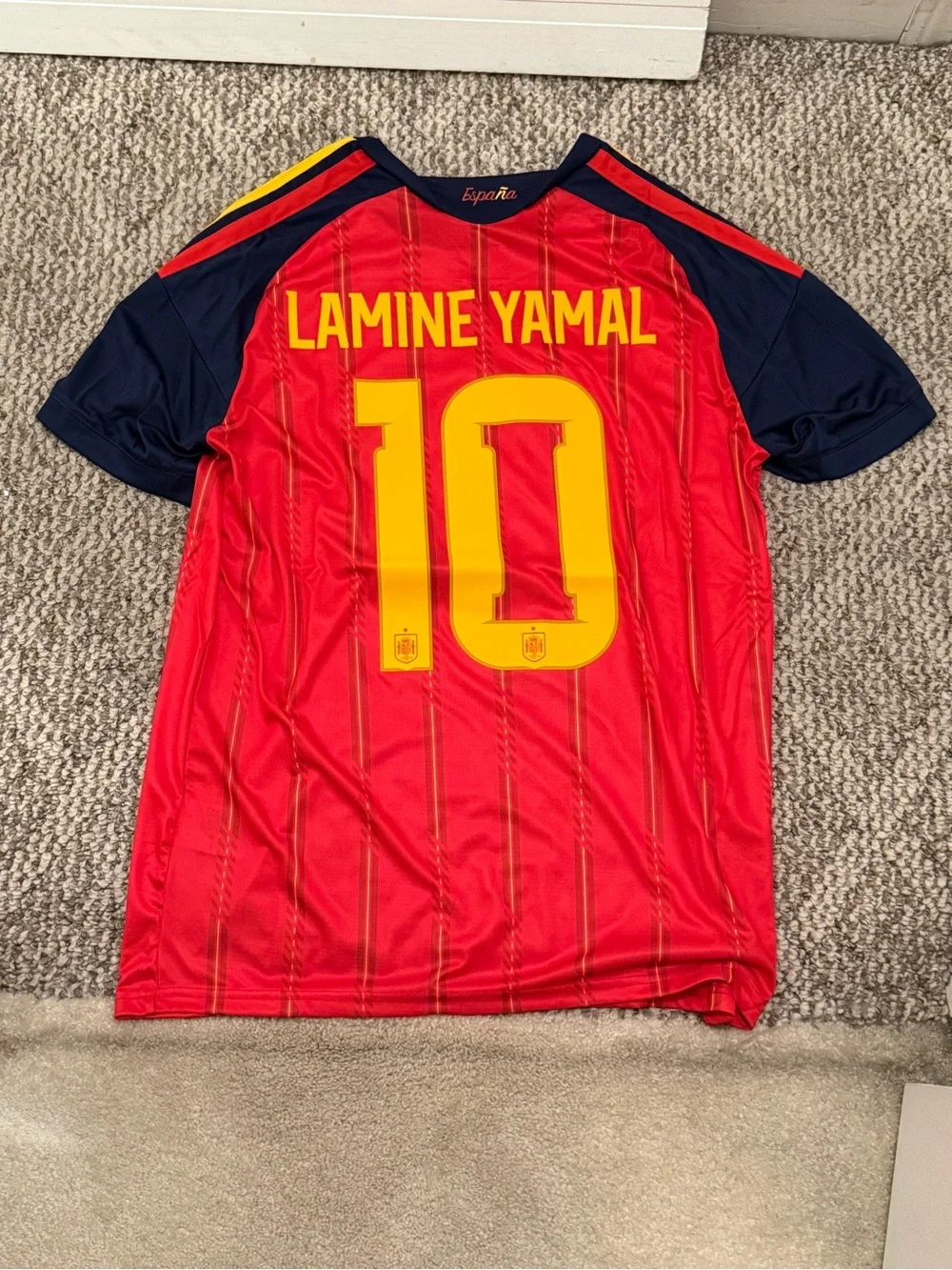 Adidas Men’s Lamine Yamal Spain Jersey (Large)